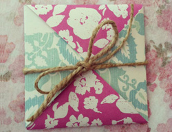Easy DIY Spring Card/Gift Holder